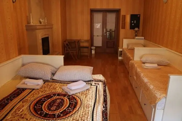 Economy Stüdyo, Şehir Manzaralı