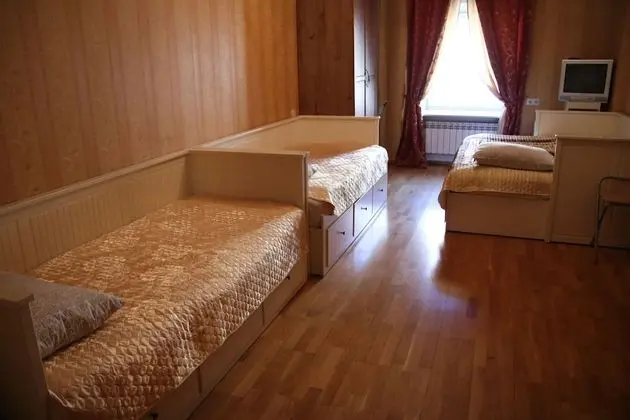 Economy Stüdyo, Şehir Manzaralı