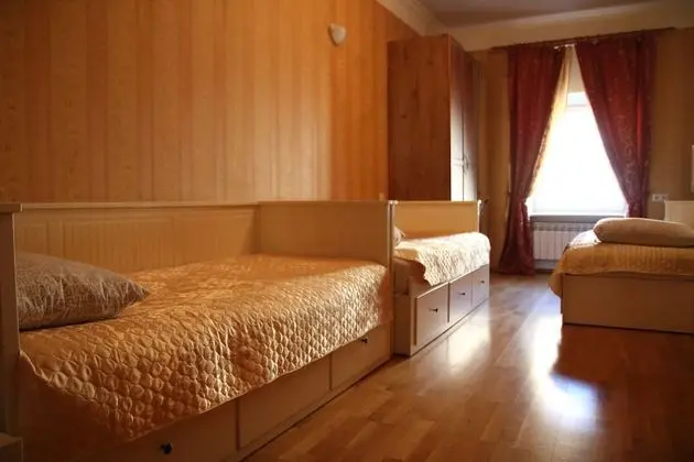 Economy Stüdyo, Şehir Manzaralı