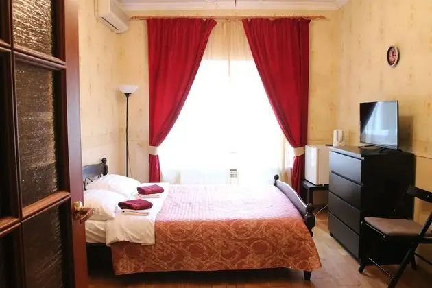 Superior Stüdyo, Avlu Manzaralı