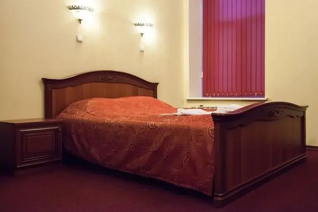 Comfort Tek Büyük Yataklı Oda