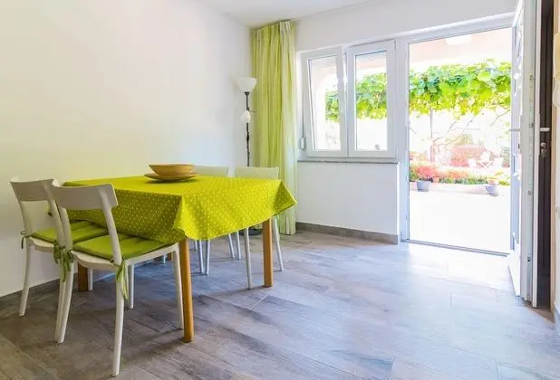 Apart Daire, 1 Yatak Odası, Bahçe Manzaralı