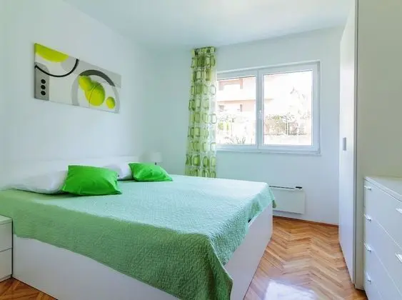 Apart Daire, 2 Yatak Odası, Balkon