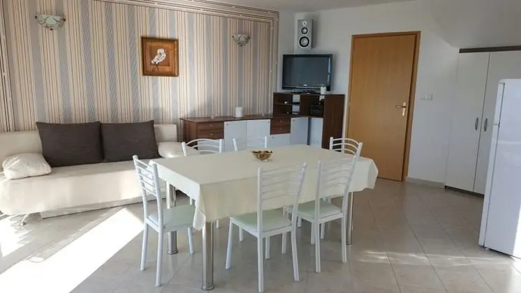 Apart Daire, 1 Yatak Odası (1)