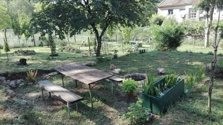 Apart Daire, 1 Yatak Odası, Göl Manzaralı
