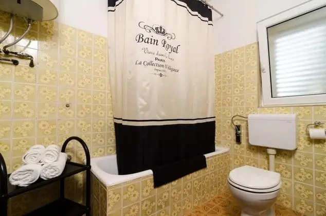 Apart Daire (Two Bedroom Apartment)