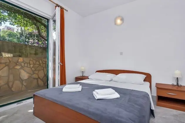 Apart Daire, 1 Yatak Odası, Deniz Manzaralı, Zemin Kat