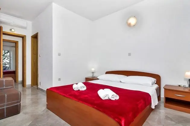 Apart Daire, 2 Yatak Odası, Deniz Manzaralı, Zemin Kat