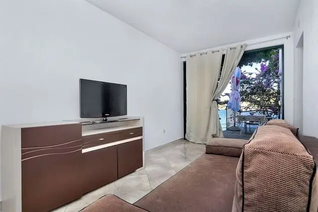 Apart Daire, 2 Yatak Odası, Deniz Manzaralı, Zemin Kat