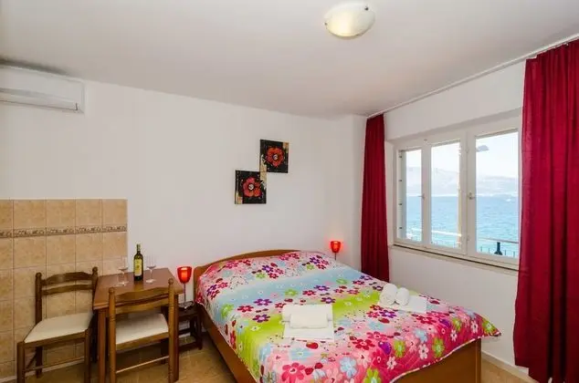 Stüdyo, Deniz Manzaralı