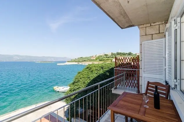 Stüdyo, Deniz Manzaralı