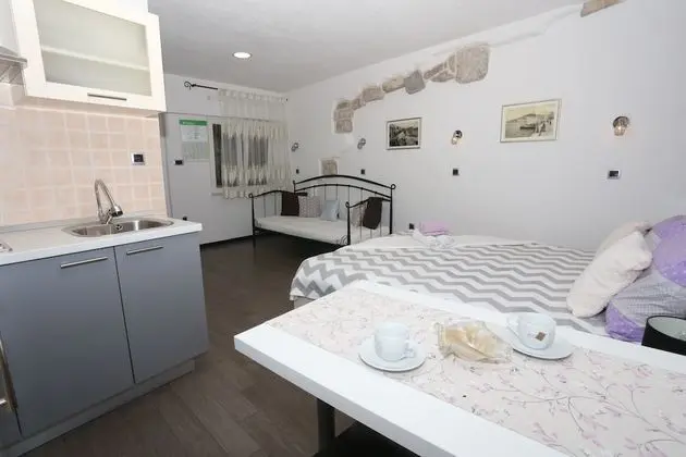 Deluxe Stüdyo Süit