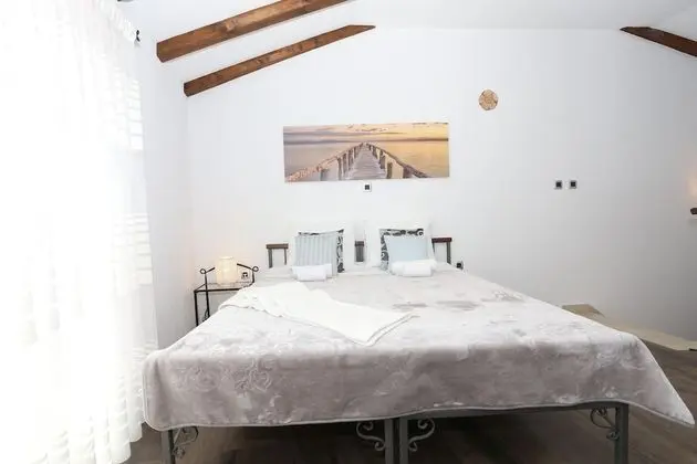 Deluxe Stüdyo Süit