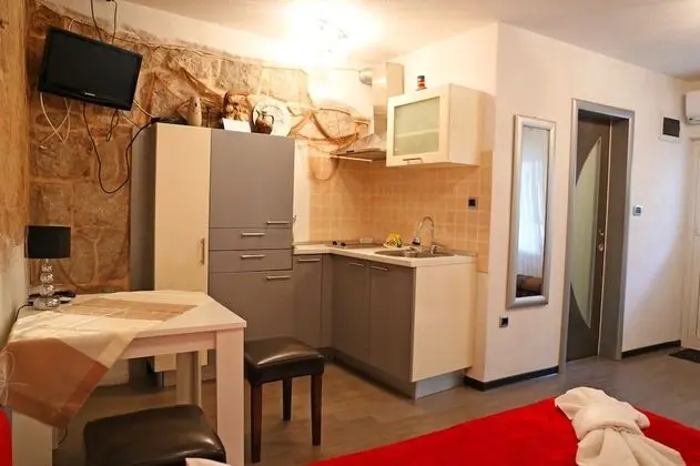 Deluxe Stüdyo Süit