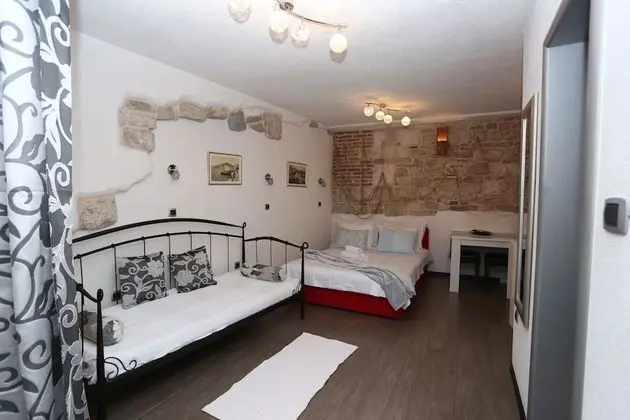 Deluxe Stüdyo Süit