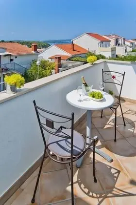 Superior Apart Daire, Teras, Deniz Manzaralı