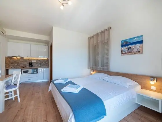 Stüdyo (Studio with Balcony Sea View)