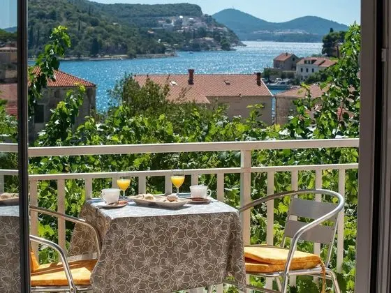 Stüdyo (Studio with Balcony Sea View)