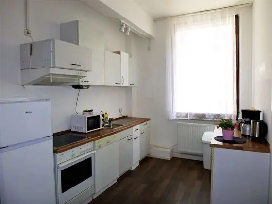 Tek Büyük Yataklı Oda, Ortak Banyo (Zi 1-2-3 (1.OG.))