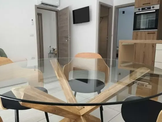 Apart Daire (One bedroom apartment with Balcony 2)