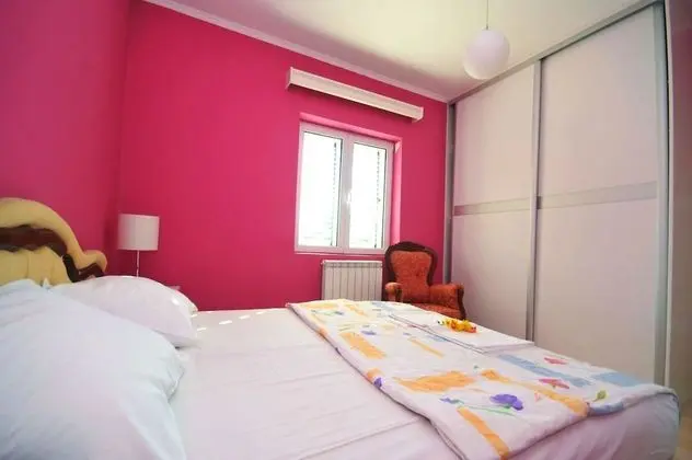 Superior Apart Daire, 2 Yatak Odası, Deniz Manzaralı, Denize Bakan