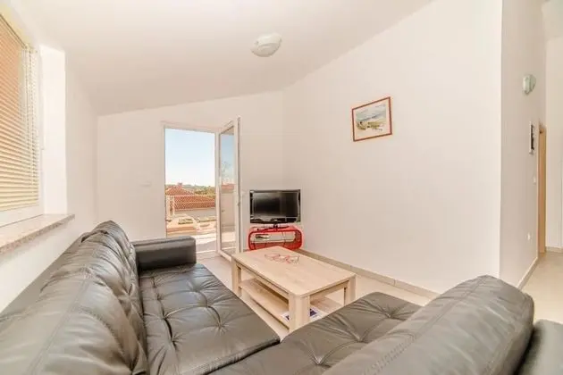 Apart Daire, 1 Çift Kişilik Yatak ve Çekyat