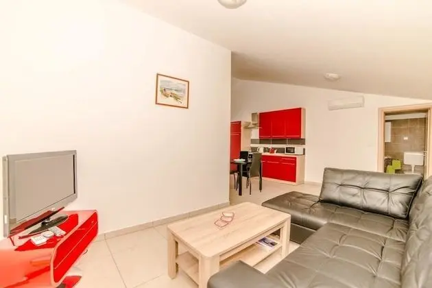 Apart Daire, 1 Çift Kişilik Yatak ve Çekyat