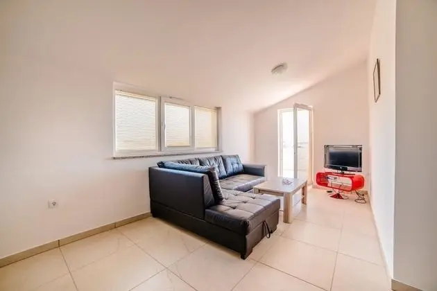 Apart Daire, 1 Çift Kişilik Yatak ve Çekyat