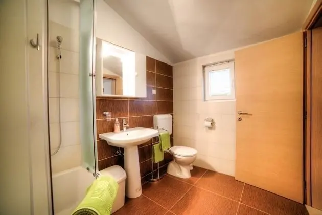 Apart Daire, 1 Çift Kişilik Yatak ve Çekyat