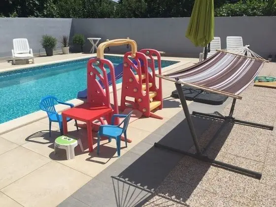 Apart Daire, 1 Çift Kişilik Yatak ve Çekyat