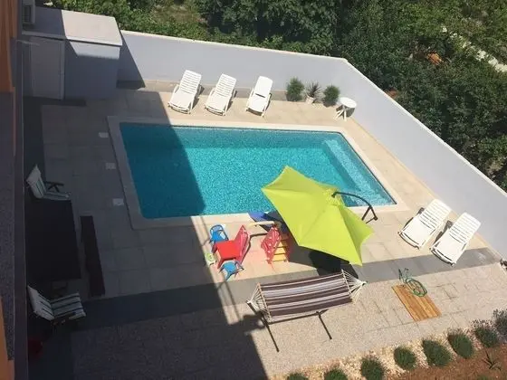 Apart Daire, 1 Çift Kişilik Yatak ve Çekyat