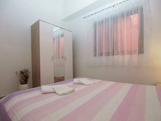 Apart Daire, 1 Yatak Odası (898/2091)