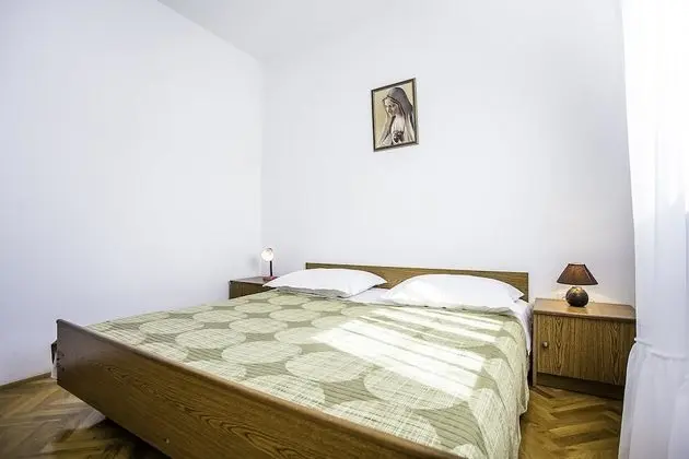 Apart Daire, 1 Çift Kişilik Yatak ve Çekyat