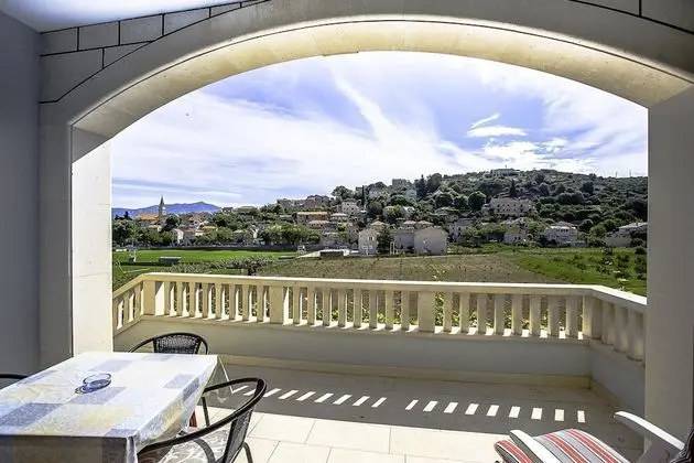 Apart Daire, 1 Çift Kişilik Yatak ve Çekyat