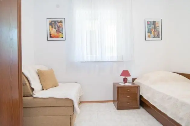 Apart Daire (Two-Bedroom Apartment A2)