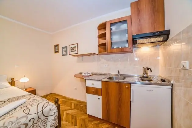 Apart Daire, 1 Çift Kişilik Yatak