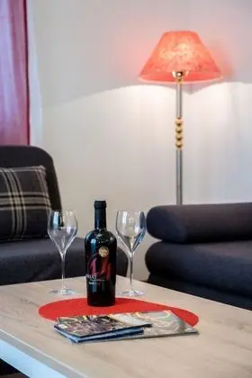 Apart Daire (2 Bedroom Apt with Balcony n Sea View)
