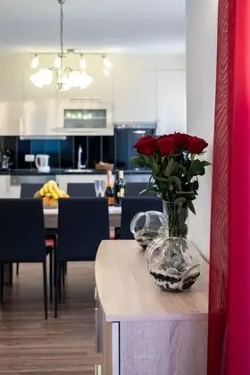 Apart Daire (2 Bedroom Apt with Balcony n Sea View)