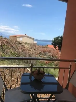Stüdyo (Studio with Balcony and Sea View)