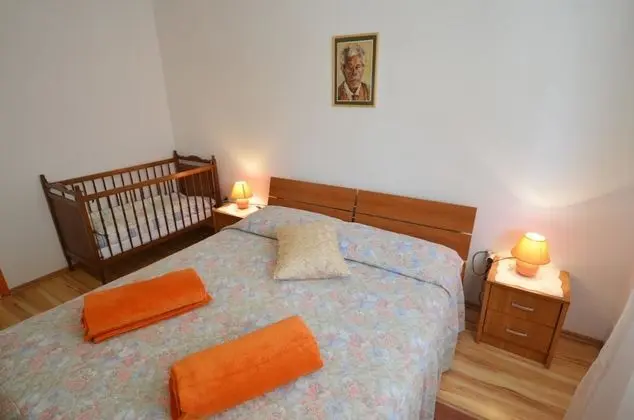 Apart Daire, 2 Yatak Odası, Teras, Bahçe Manzaralı