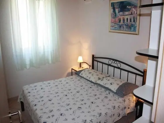 Apart Daire (Apartments Paloc - Bungalow with Gard)