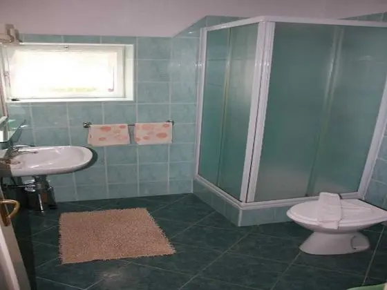 Apart Daire (Apartments Paloc - Bungalow with Gard)