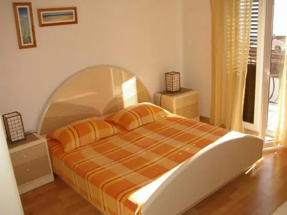 Apart Daire (Apartments Paloc - One-Bedroom Apartm)