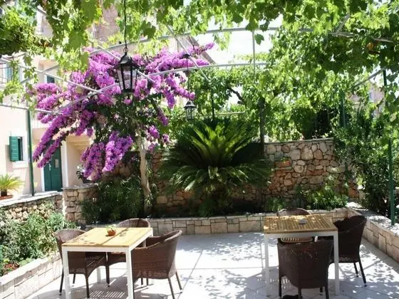 Apart Daire (Apartments Paloc - One-Bedroom Apartm)