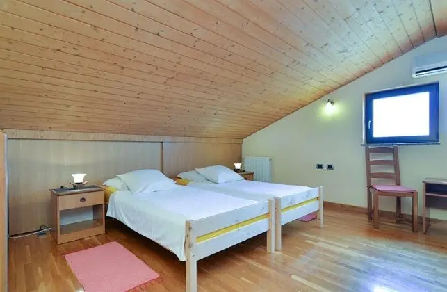 Apart Daire, 1 Yatak Odası (379/1753)