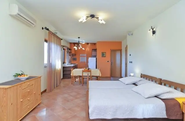 Apart Daire, 1 Yatak Odası (379/1753)