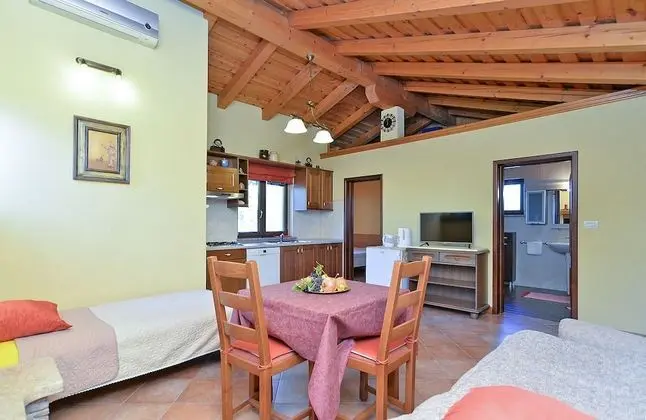 Apart Daire, 1 Yatak Odası (379/863)