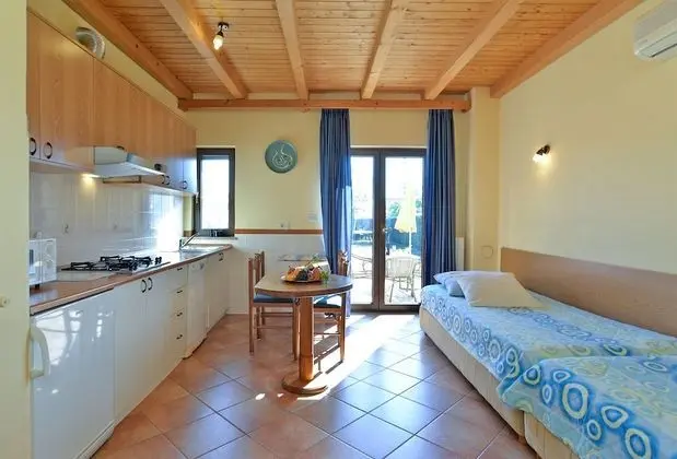 Apart Daire, 2 Yatak Odası (379/862)