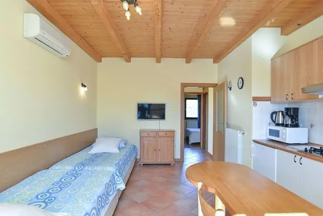 Apart Daire, 2 Yatak Odası (379/862)