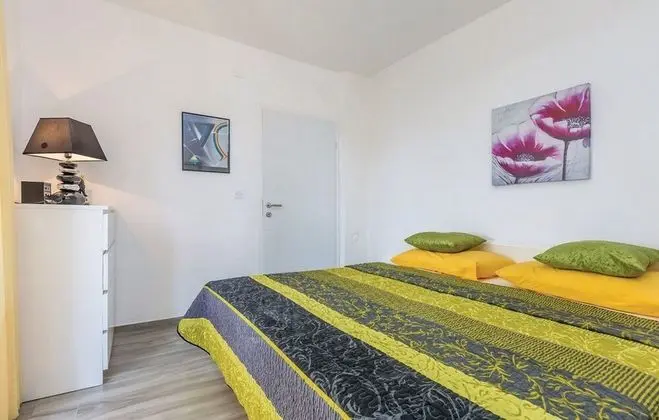 Apart Daire (Two Bedroom Apartment with Terrace an)